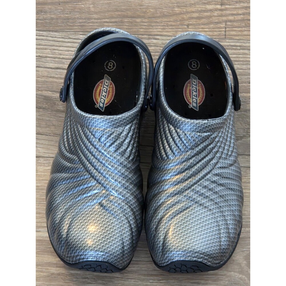 Dickies Zigzag Nursing Clogs, Silver - Size 8